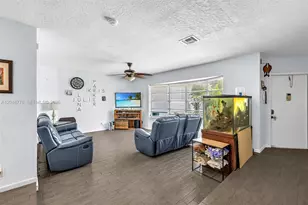 5045 SW 10th St, Margate, FL 33068 - Photo 11