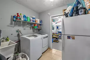 5045 SW 10th St, Margate, FL 33068 - Photo 29