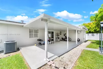 1759 W Mowry Ct, Homestead, FL 33030 - Photo 21