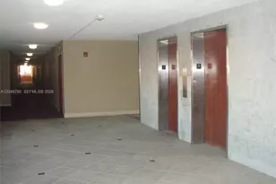 6980 NW 186th St, Hialeah, FL 33015 - Photo 5