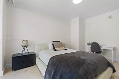 50 Biscayne Blvd #5210, Miami, FL 33132 - Photo 17