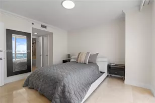 50 Biscayne Blvd, Miami, FL 33132 - Photo 11