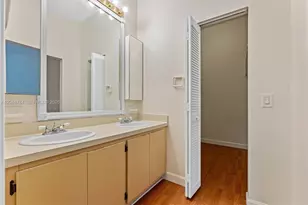 2525 NE 135th St, North Miami, FL 33181 - Photo 27