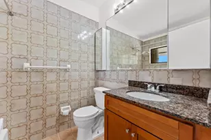 2525 NE 135th St, North Miami, FL 33181 - Photo 33