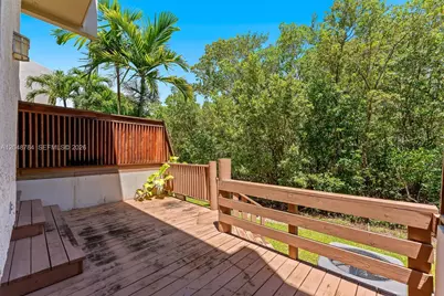 2525 NE 135th St #2525, North Miami, FL 33181 - Photo 11