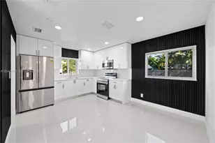 22503 SW 113th Pl, Miami, FL 33170 - Photo 3