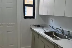 811 81st St, Miami Beach, FL 33141 - Photo 11