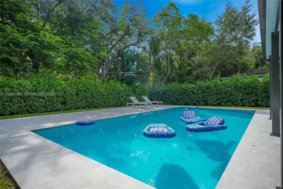 7521 SW 63rd Ct, South Miami, FL 33143 - Photo 17