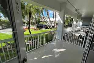 10275 Collins Ave, Bal Harbour, FL 33154 - Photo 21