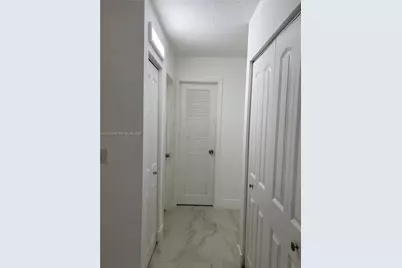 6190 W 19th Ave #206, Hialeah, FL 33012 - Photo 9