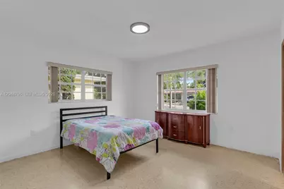 5735 SW 57th Ter, Miami, FL 33143 - Photo 17