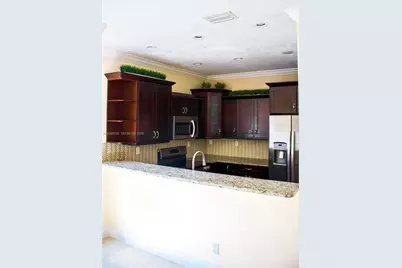 16102 NW 22nd St, Pembroke Pines, FL 33028 - Photo 3
