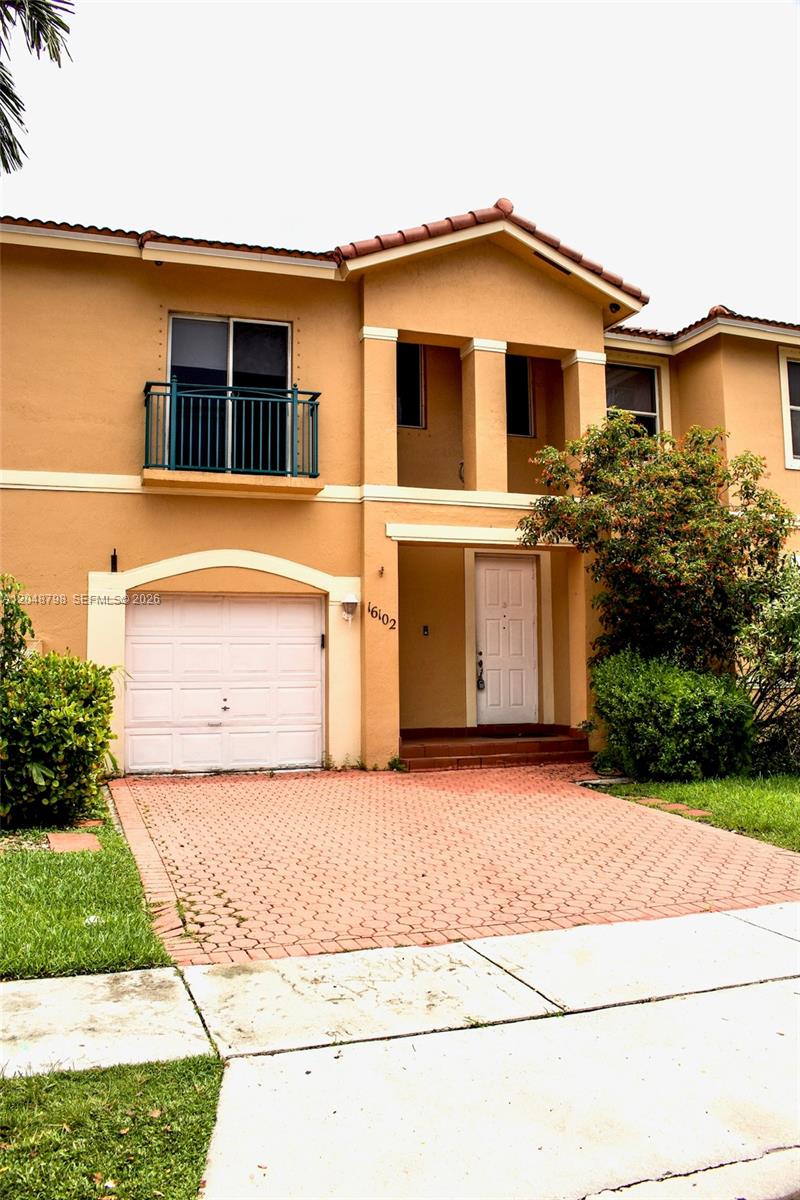 16102 NW 22nd St - 16102 NW 22nd St, Pembroke Pines, FL 33028 Luxury Property | Jose Angel Pina
