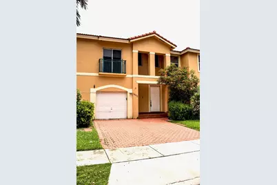 16102 NW 22nd St, Pembroke Pines, FL 33028 - Photo 1