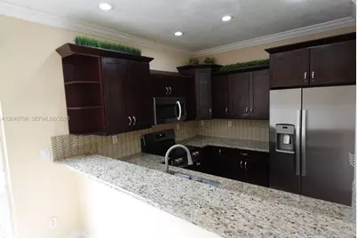 16102 NW 22nd St, Pembroke Pines, FL 33028 - Photo 3