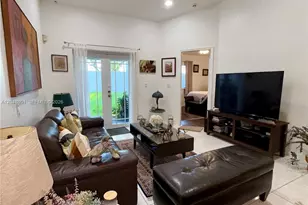 11301 SW 17th Ct, Miramar, FL 33025 - Photo 9