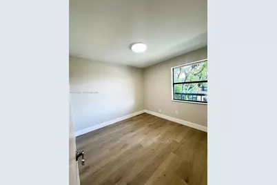 2540 W 67th Pl #202-28, Hialeah, FL 33016 - Photo 15