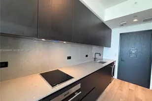 20 NE 11th, Miami, FL 33132 - Photo 1
