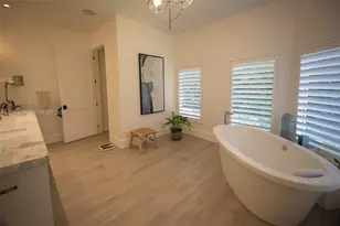 9805 SW 90th Ave, Kendall, FL 33176 - Photo 43