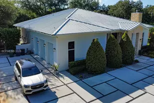 9805 SW 90th Ave, Kendall, FL 33176 - Photo 9