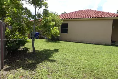 12834 SW 54th St, Miramar, FL 33027 - Photo 3