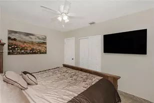 750 NE 4th Pl, Hialeah, FL 33010 - Photo 15