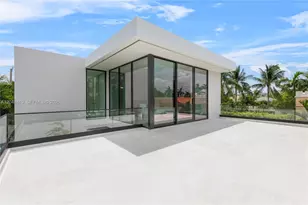 4504 Sheridan Ave, Miami Beach, FL 33140 - Photo 27
