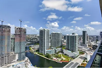 68 SE 6th St #3710, Miami, FL 33131 - Photo 13