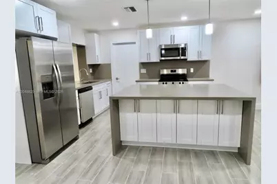 1030 SW 96th Ave #1030, Miami, FL 33174 - Photo 5