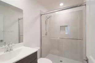 2411 SE 10th St, Homestead, FL 33035 - Photo 21
