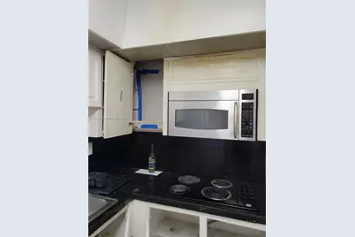 19390 Collins Ave #220, Sunny Isles Beach, FL 33160 - Photo 5