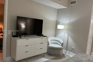 1300 Brickell Bay Dr, Miami, FL 33131 - Photo 9