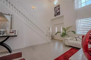 19702 NW 84th Pl, Hialeah, FL 33015 - Photo 37