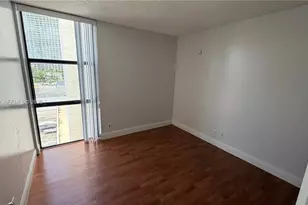 17021 N Bay Rd, Sunny Isles Beach, FL 33160 - Photo 9