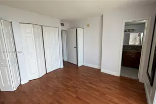 17021 N Bay Rd, Sunny Isles Beach, FL 33160 - Photo 5