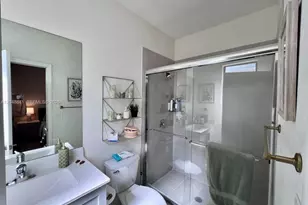 10939 W 32nd Ln, Hialeah, FL 33018 - Photo 19