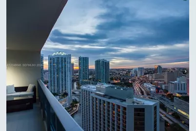 200 Biscayne Boulevard Way #3209, Miami, FL 33131 - Photo 7