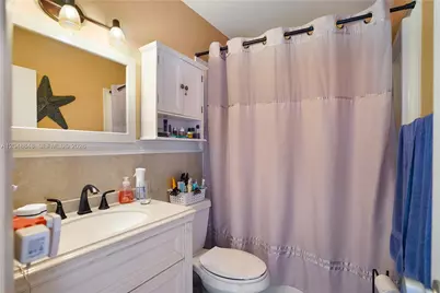 1000 SW 11 Ave #17E, Hallandale Beach, FL 33009 - Photo 13