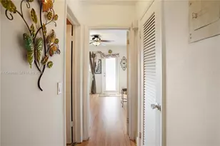 1000 SW 11th Ave, Hallandale Beach, FL 33009 - Photo 9