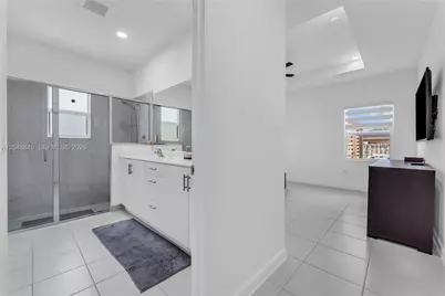 21100 SW 127th Pl, Miami, FL 33177 - Photo 15