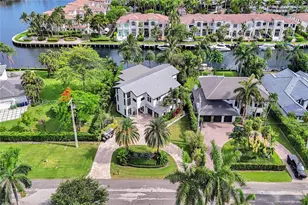 113 Holiday Dr, Hallandale Beach, FL 33009 - Photo 9