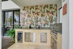 113 Holiday Dr, Hallandale Beach, FL 33009 - Photo 59