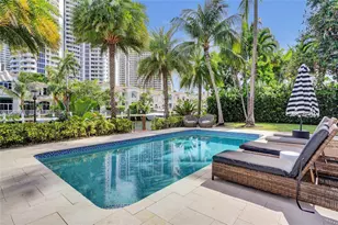 113 Holiday Dr, Hallandale Beach, FL 33009 - Photo 77