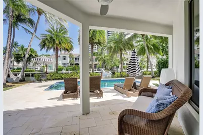 113 Holiday Dr, Hallandale Beach, FL 33009 - Photo 55