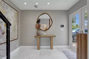 113 Holiday Dr, Hallandale Beach, FL 33009 - Photo 11