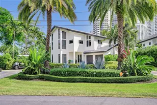 113 Holiday Dr, Hallandale Beach, FL 33009 - Photo 7