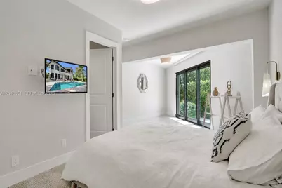 113 Holiday Dr, Hallandale Beach, FL 33009 - Photo 51