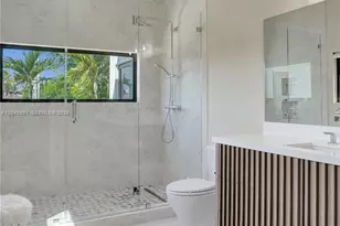 113 Holiday Dr, Hallandale Beach, FL 33009 - Photo 49