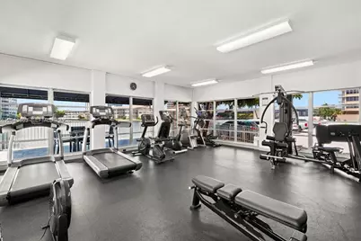 1833 S Ocean Dr #911, Hallandale Beach, FL 33009 - Photo 25