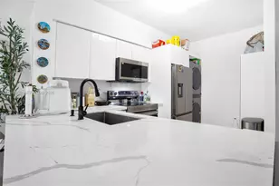 5091 NW 7th St, Miami, FL 33126 - Photo 13
